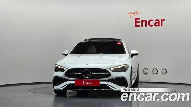 Mercedes-Benz CLE-Class 2024 thumb 3