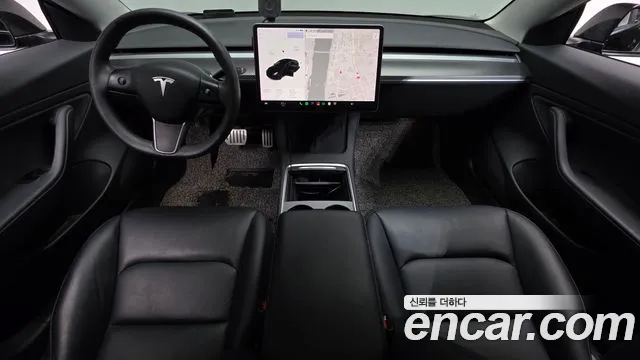 Tesla Model 3 2021 thumb 6