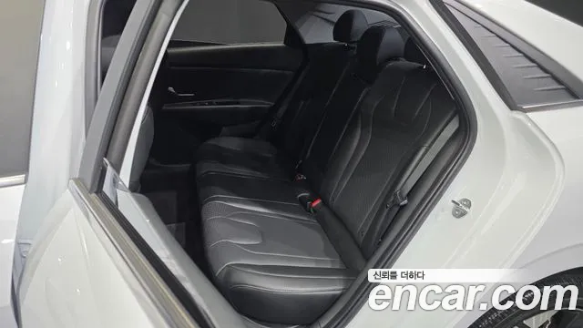 Hyundai Avante 2022 thumb 11