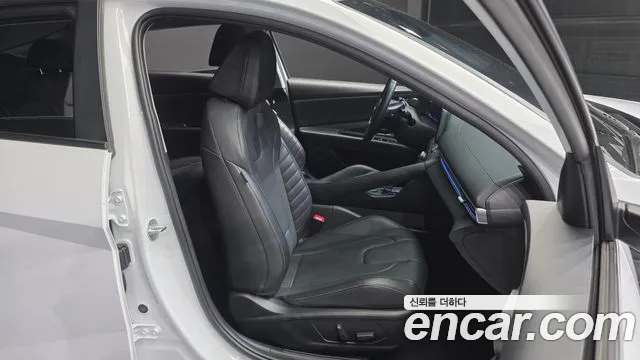 Hyundai Avante 2022 thumb 12