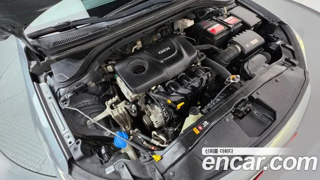 Hyundai Avante 2015 thumb 6