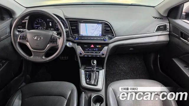 Hyundai Avante 2015 thumb 7