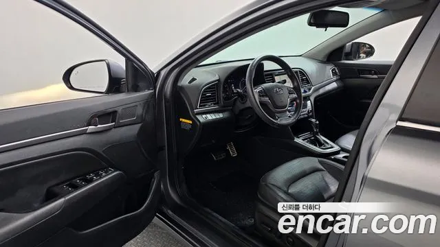 Hyundai Avante 2015 thumb 10