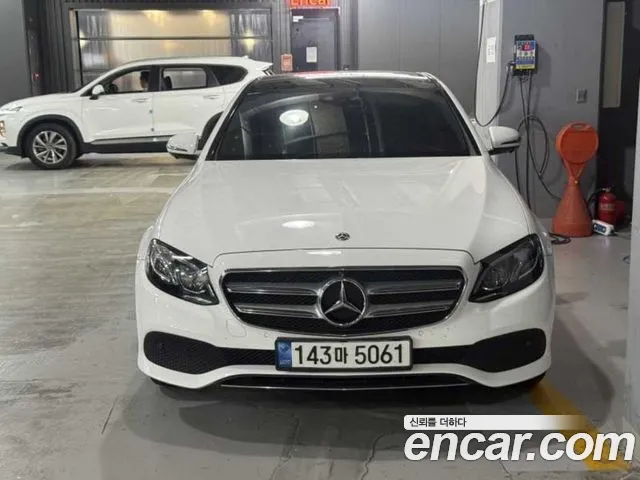Mercedes-Benz E-Класс 2017 thumb 4