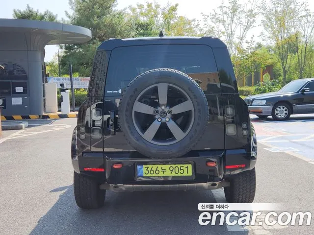 Land Rover Defender 2025 thumb 4
