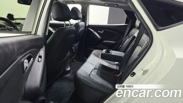 Hyundai Tucson 2012 thumb 11