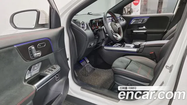 Mercedes-Benz GLA 2023 thumb 8