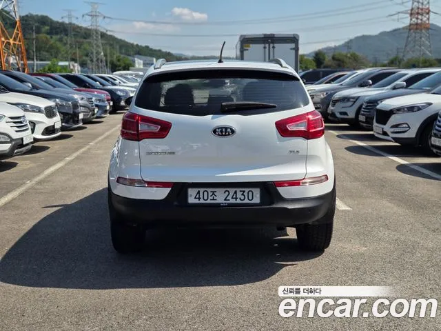 Kia Sportage 2012 thumb 4