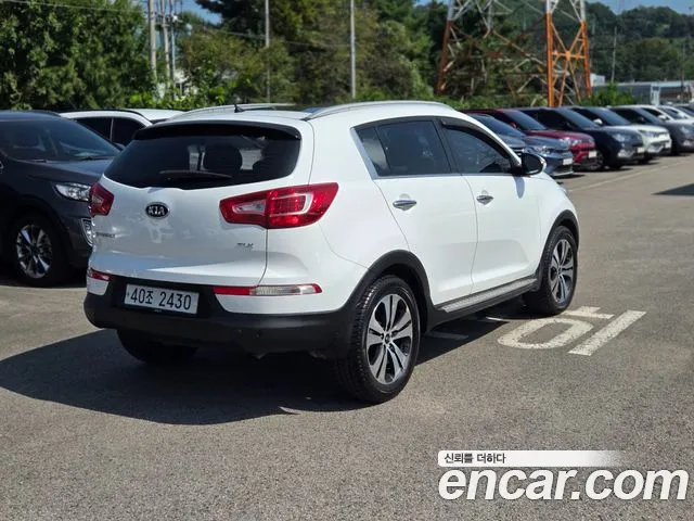 Kia Sportage 2012 thumb 6
