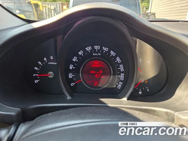 Kia Sportage 2012 thumb 10