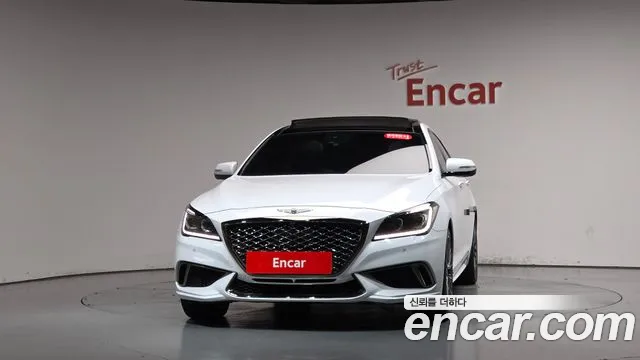 Genesis G80 2019 thumb 2