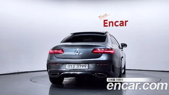 Mercedes-Benz E-Класс 2017 thumb 4