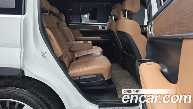 Hyundai Santa Fe 2024 thumb 11