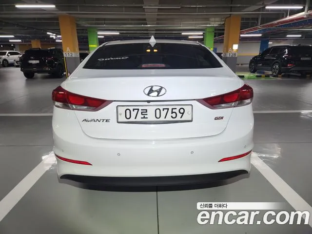 Hyundai Avante 2016 thumb 3