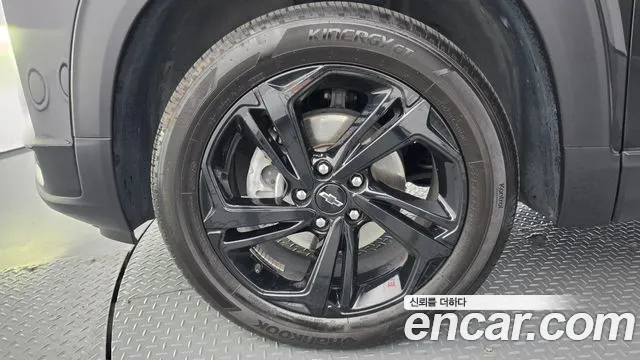 ChevroletGMDaewoo TrailBlazer 2023 thumb 5