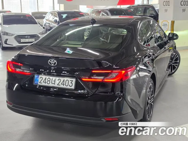 Toyota Camry 2026 thumb 2