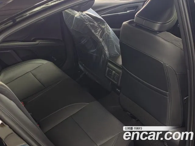 Toyota Camry 2026 thumb 9