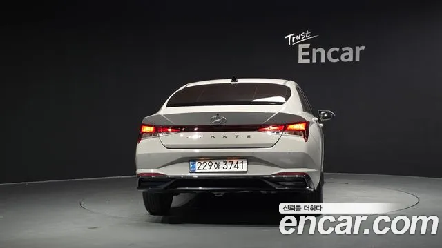 Hyundai Avante 2022 thumb 4