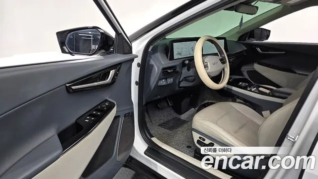 Kia EV6 2021 thumb 9