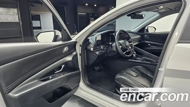 Hyundai Avante 2022 thumb 10