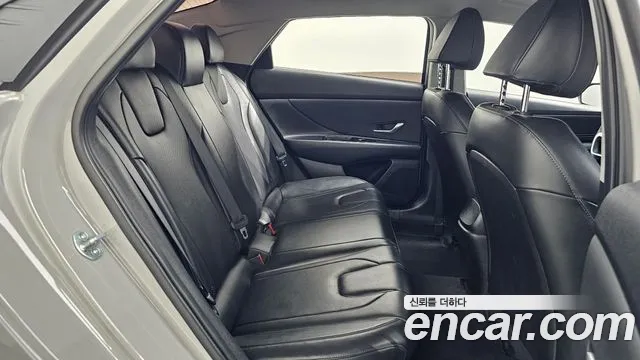 Hyundai Avante 2022 thumb 12