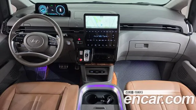 Hyundai Staria 2024 thumb 7