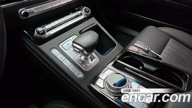 Genesis G90 2020 thumb 8