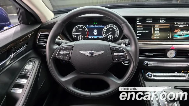 Genesis G90 2020 thumb 12
