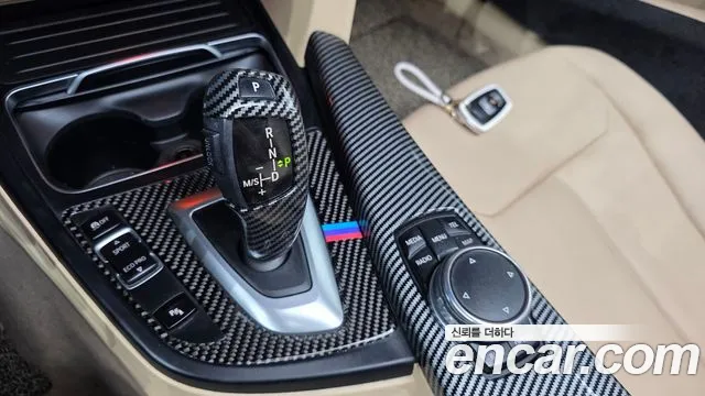 BMW 3-Series 2015 thumb 8