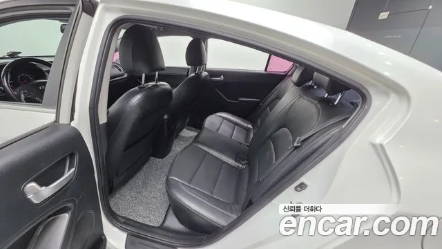 Kia K3 2014 thumb 12