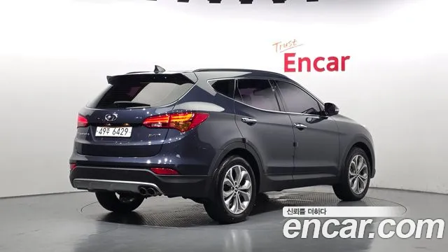 Hyundai Santa Fe 2015 thumb 2