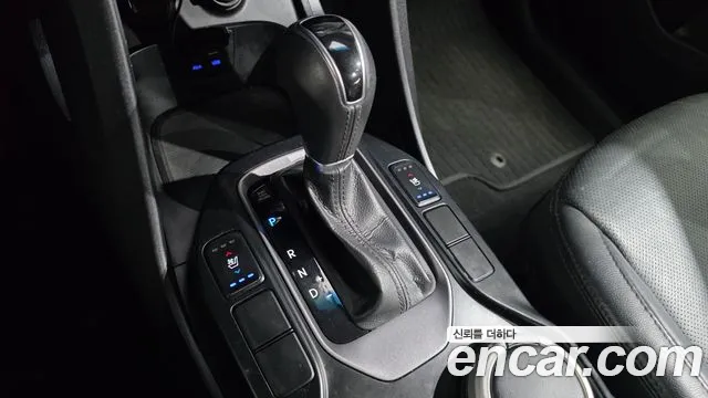 Hyundai Santa Fe 2015 thumb 9