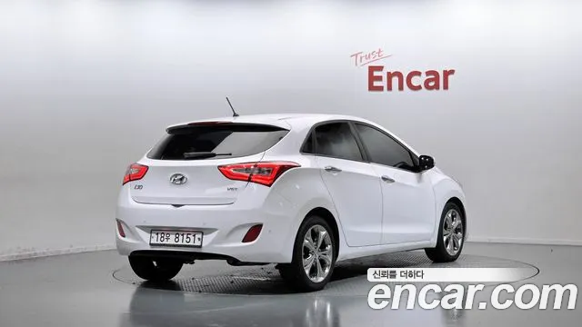 Hyundai i30 2014 thumb 2