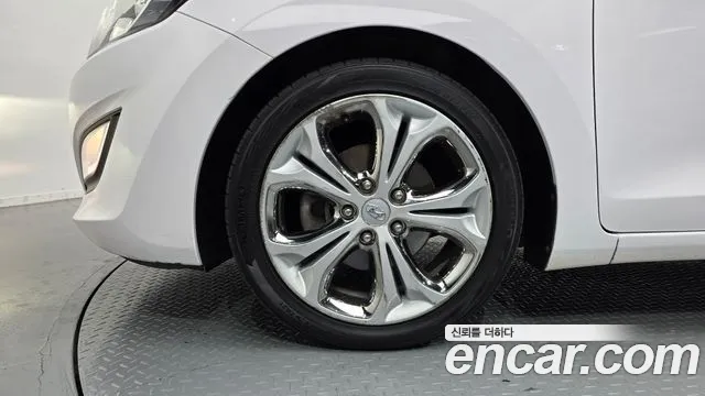 Hyundai i30 2014 thumb 5