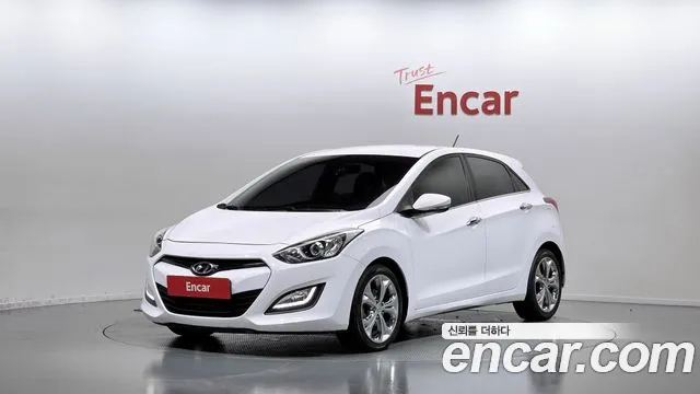 Hyundai i30 2014 thumb 12