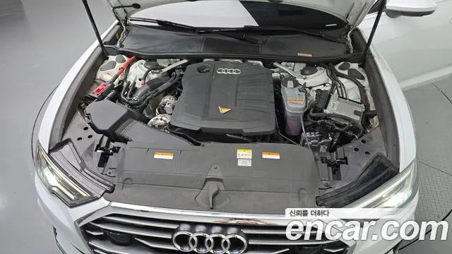 Audi A6 2022 thumb 6