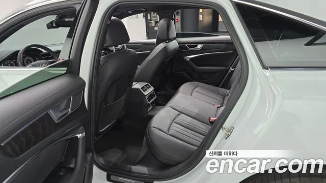 Audi A6 2022 thumb 11