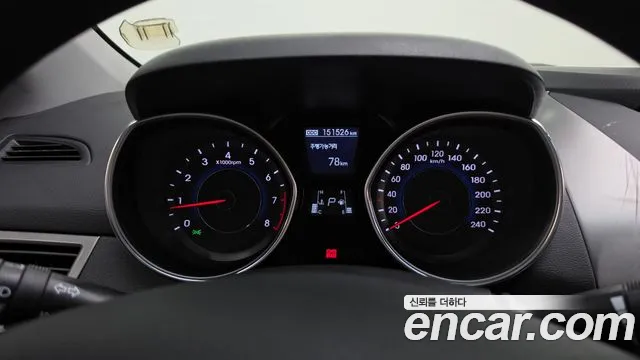 Hyundai Avante 2013 thumb 8