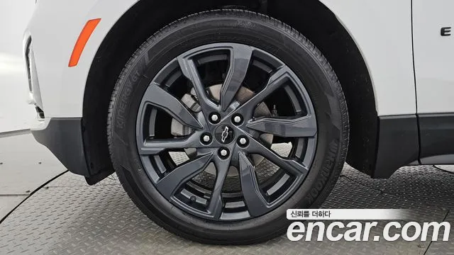 ChevroletGMDaewoo Equinox 2022 thumb 4