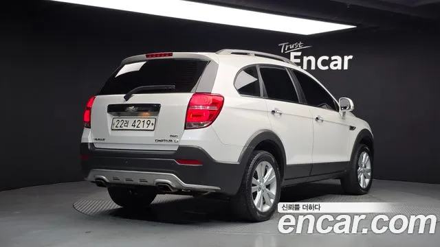 ChevroletGMDaewoo Captiva 2015 thumb 2