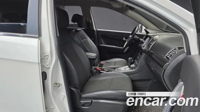 ChevroletGMDaewoo Captiva 2015 thumb 11
