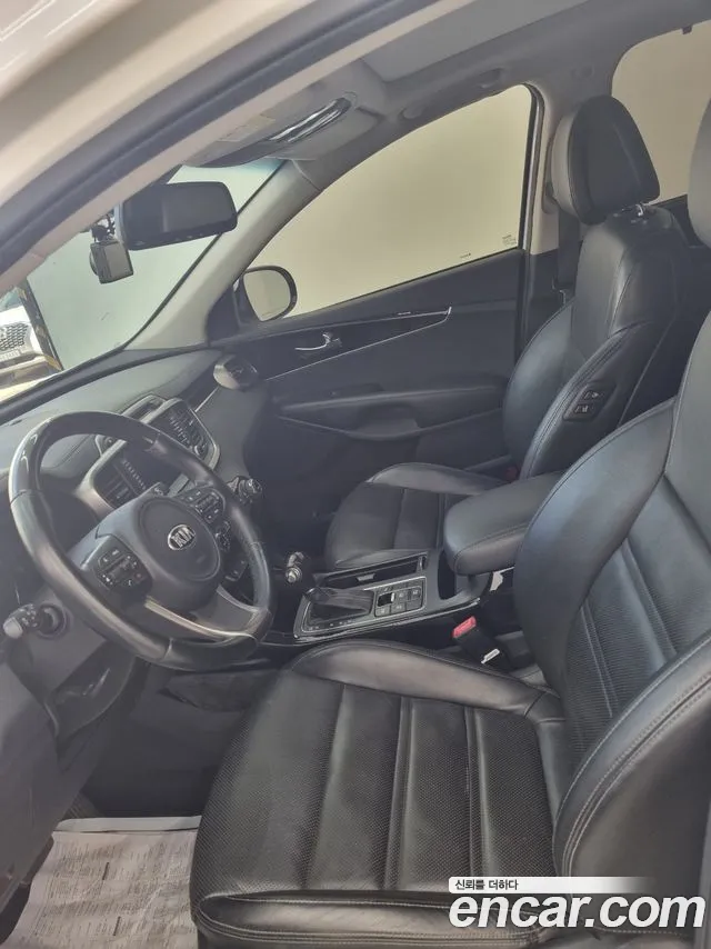 Kia Sorento 2014 thumb 10