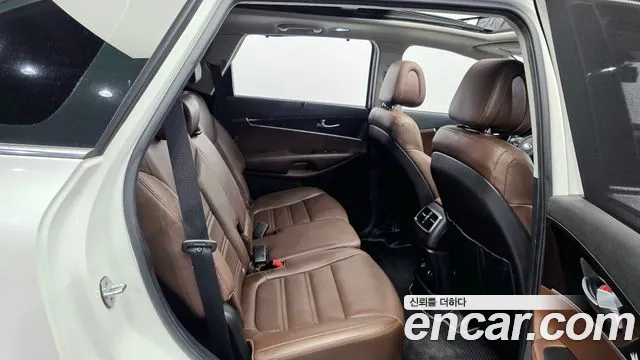 Kia Sorento 2016 thumb 12