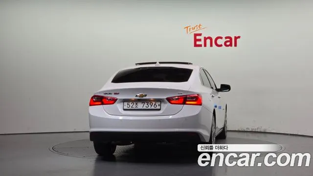 ChevroletGMDaewoo Malibu 2018 thumb 4
