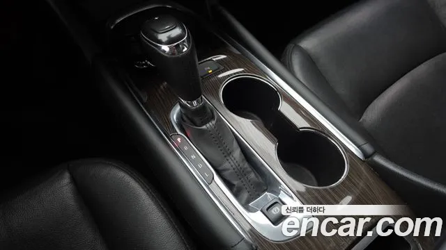 ChevroletGMDaewoo Malibu 2018 thumb 9