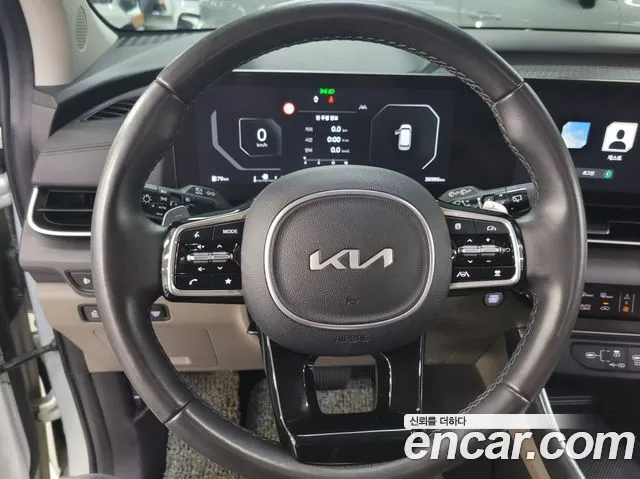 Kia Carnival 2024 thumb 5