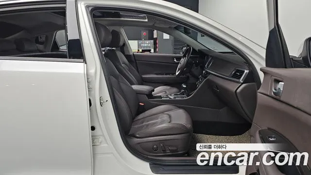 Kia K5 2018 thumb 11