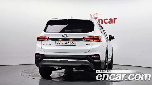Hyundai Santa Fe 2019 thumb 4