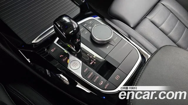 BMW X4 2022 thumb 9
