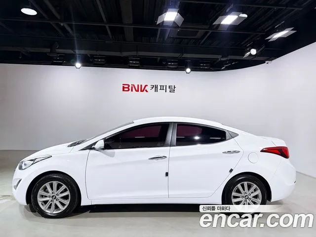 Hyundai Avante 2015 thumb 3